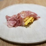 フェ・デ・ネージュ - 生ハムとコーン