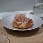 Haruka Murooka - 熟成キタアカリの焼き立てフォカッチャ