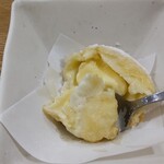 すし処 よかろ - 熱々ジュージューのさっくりした生地　　　　　　　中からひんやり冷た〜い　　　　　　　　　　　　　濃厚なレディボーデンのアイスクリーム