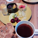 ダイニング ブリックサイド - 