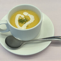 厳選洋食さくらい - ※　「冷製にんじんポタージュ」…滑らかな舌触り＋自然なにんじんの甘さ＋冷たくて爽やか。