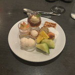 ロウリーズ・ザ・プライムリブ 赤坂店 - 