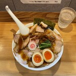 オランダ軒 - しょうゆチャーシューメン+味玉