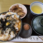 ドライブイン よしだ - 