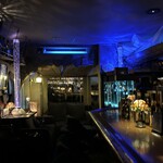 NEO SHOT BAR　深海の洞窟 - 海底2万マイルな世界観