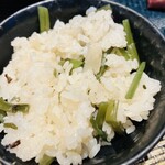横浜 夜景 鉄板焼＆ステーキ 祥鳳 - ごぼうと山菜の炊き込みご飯