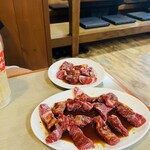 焼肉ホルモン処じゅうとく - 