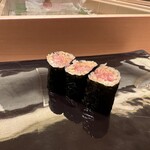 寺子屋 すし匠 - トロたく細巻