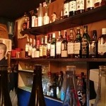 坊主バー - お坊さんとお話するならやっぱりカウンター席