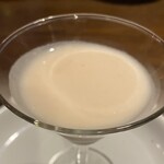 ウエストパパ - 餃子会：桃の冷たいスープ