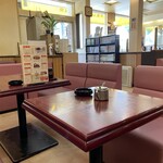 喫茶レストランかかし - 内観
