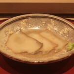 鮨 しみづ - 対馬産鮑