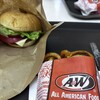 A＆W 石垣店