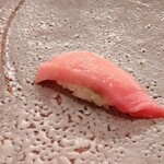 福鮨 - まぐろ背トロ