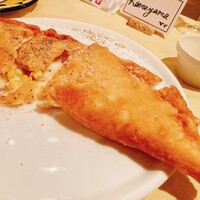 トラットリア ラ グロッタ - 