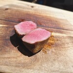 焼肉 肉萬 - レアタン