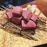 焼肉 肉萬 - レアタン