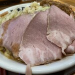 純米濃厚味噌ラーメン みそら堂 - チャーシュー４枚