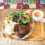 桜キッチンカフェ - スパイシーチキンプレート