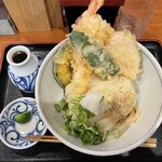 手打ちうどん寺屋  - ぶっかけ天ぷら　大盛