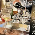 自然派ワインとフランス郷土料理 シュシュ - 