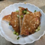 海鮮厨房 匠 - お通しのさつま揚げだけで1杯いける