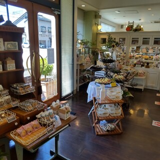 フランス菓子 アン・ファミーユ_2