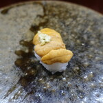 鮨匠 のむら - 赤雲丹(唐津産)