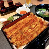銀座 四代目 高橋屋 銀座店 - 捌き立てうなぎ御膳のうな重、肝吸い、黄身ダレ、漬物