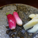 鮨匠 のむら - 浅漬け廿日大根