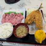 ヤマタくん - 限定1名朝スペシャル（本マグロ大トロ、大アジフライ）