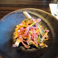 焼肉うしごろ 銀座並木通り店 - サラダ