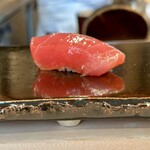 登喜和鮨 - まぐろヅケ