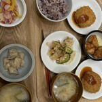 カフェ&ミール ムジ 新宿 - 