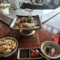 横浜瀬里奈 ステーキドーム - 