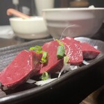 炭火焼肉 焼きしゃぶ にく式 - 