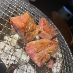 炭火焼肉 焼きしゃぶ にく式 - 