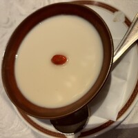 筑紫樓 銀座店 - アンニン豆腐
