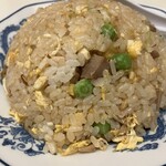 美華 - チャーハン700円