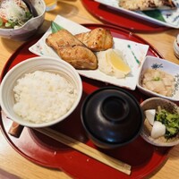 伊豆の旬 やんも 南青山店 - 