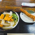 ヨコクラうどん - 冷やししっぽく＆ササミカツ