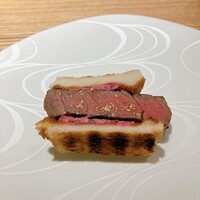 京都肉割烹 みや田 - ヒレ肉サンド