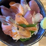 海鮮食堂KUTTA - 海鮮丼