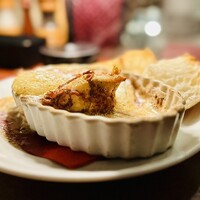 カルネジーオ イースト - 