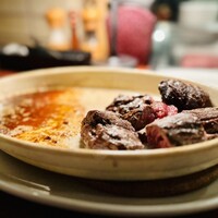 カルネジーオ イースト - 