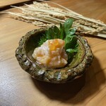 西麻布 まるおーろ - サーモン塩辛　480円