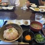 漁師の家めし 英進丸 名倉 - 