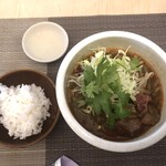 タイ国料理　チャイタレー - 