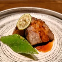 肉割烹 喰心 - 香り豚の幽庵焼き