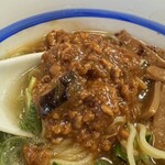 ロ麺ズ - 甘辛肉味噌たっぷり